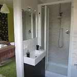 Zen Trastevere Bed & Breakfast Řím