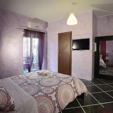 Zen Trastevere לינה וארוחת בוקר